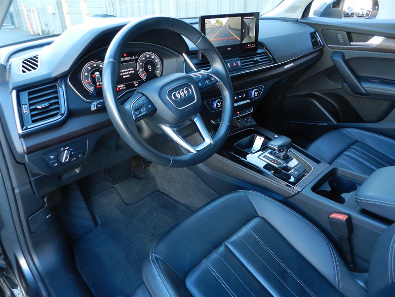 Used 2023 Audi Q5 2.0T Premium Plus w/ Premium Plus Package AWD/4WD image 14