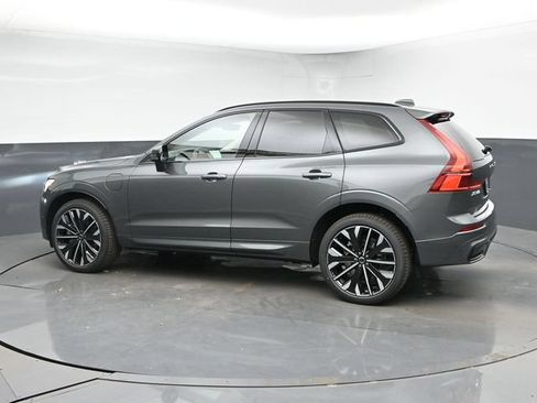 New 2026 Volvo XC60 T8 Ultra w/ Protection Package Premier AWD/4WD image 7
