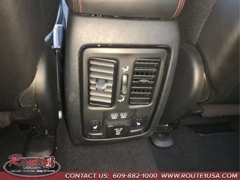 Used 2023 Dodge Durango GT AWD/4WD image 25