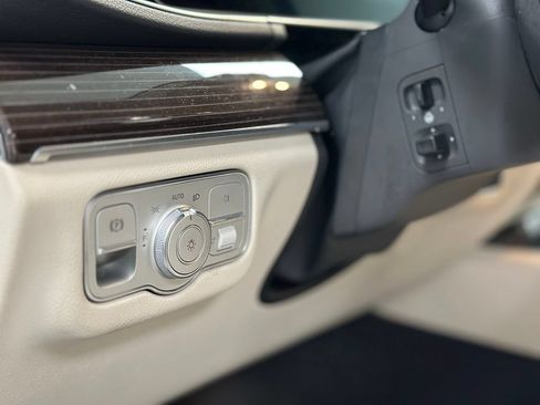 Used 2020 Mercedes-Benz GLE 350 4MATIC image 17