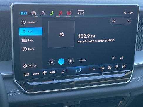 New 2026 Volkswagen Tiguan SE image 21