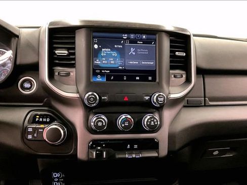 Used 2024 RAM 2500 Big Horn AWD/4WD image 30