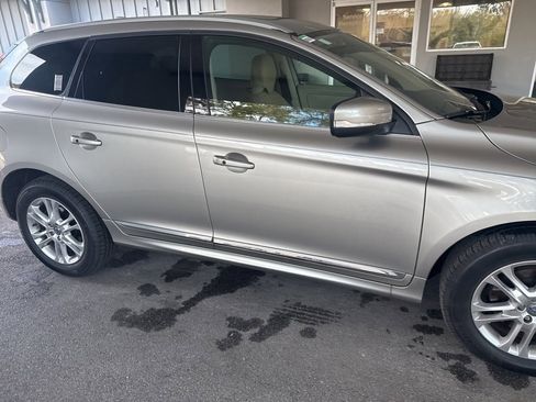 Used 2015 Volvo XC60 T5 Premier Plus image 8