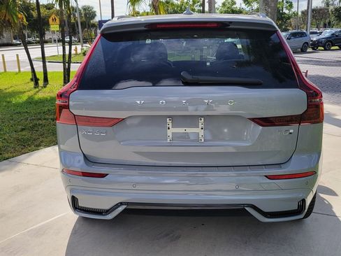 New 2026 Volvo XC60 T8 Ultra w/ Protection Package Premier AWD/4WD image 4