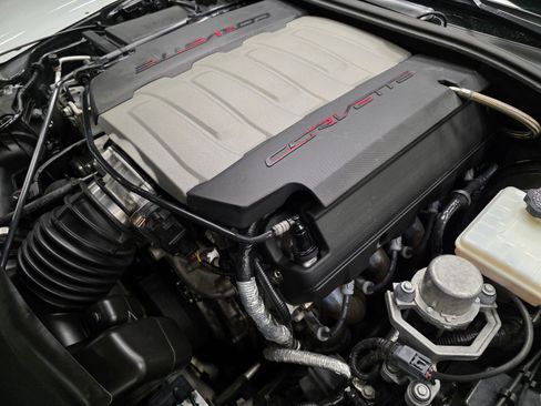 Used 2019 Chevrolet Corvette Grand Sport RWD image 3