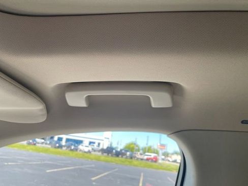 Used 2014 Lincoln MKT FWD image 43