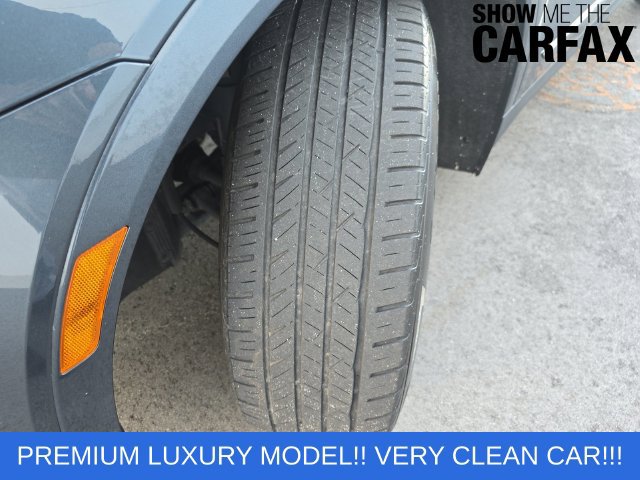 Used 2021 Cadillac XT5 Premium Luxury FWD image 22