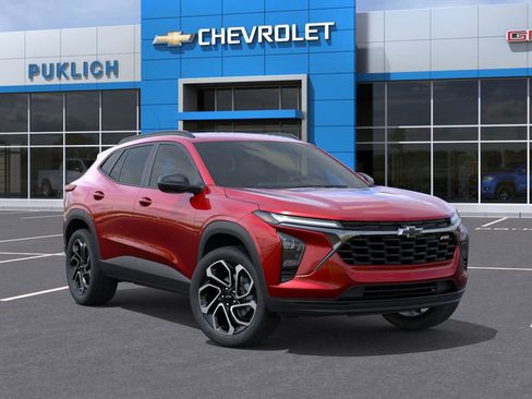 New 2026 Chevrolet Trax RS w/ Driver Confidence Package FWD image 7