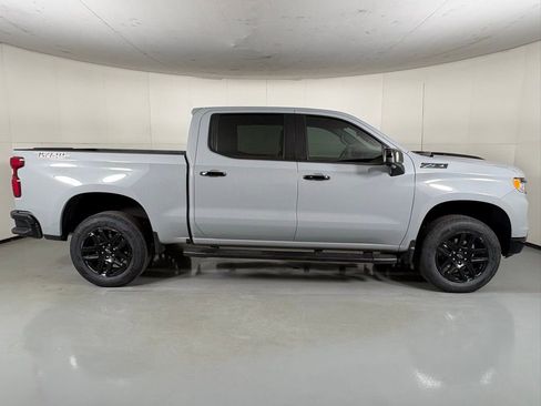 Used 2024 Chevrolet Silverado 1500 LT Trail Boss w/ LT Trail Boss Premium Package image 11