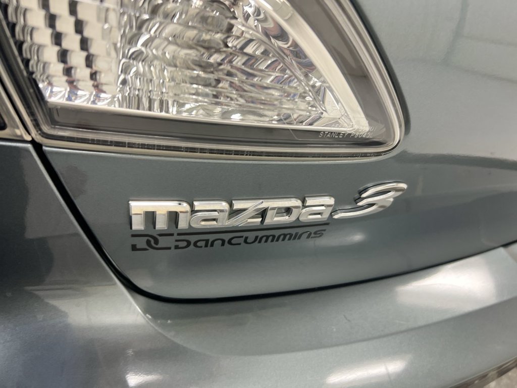 Used 2012 MAZDA MAZDA3 i Touring FWD image 24