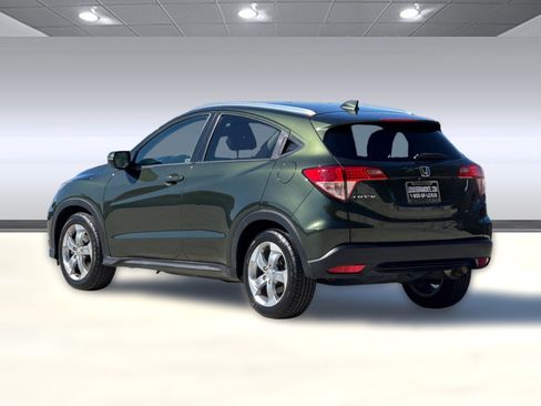Used 2017 Honda HR-V EX-L image 3
