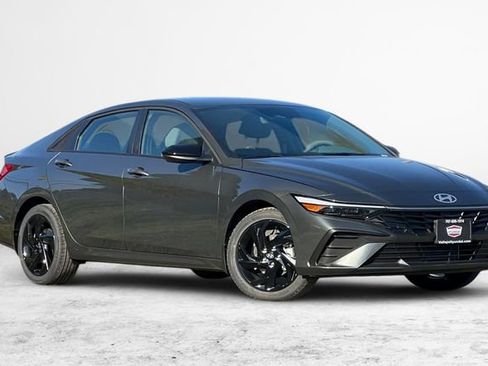 New 2026 Hyundai Elantra Sport image 2