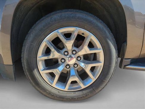 Used 2016 GMC Yukon XL SLT w/ Open Road Package image 19