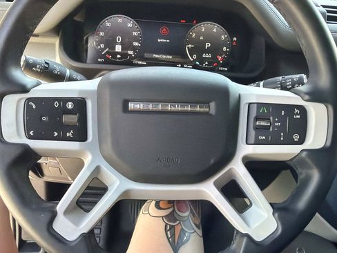 Used 2024 Land Rover Defender 110 S AWD/4WD image 28