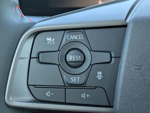 New 2026 Nissan Sentra SR w/ Floor Mat Package FWD image 25