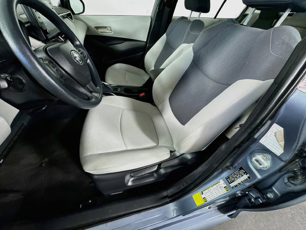 Used 2022 Toyota Corolla LE FWD image 24