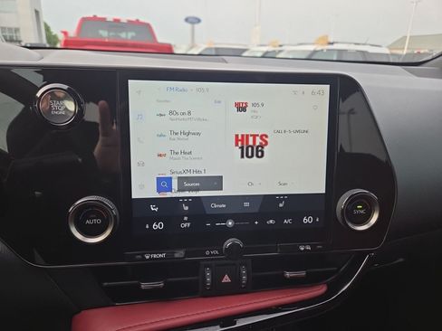 Used 2023 Lexus NX 250 FWD image 4