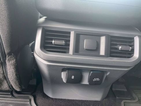 Used 2022 Ford F150 XLT w/ Equipment Group 302A High AWD/4WD image 17