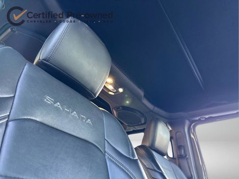 Certified 2022 Jeep Wrangler Unlimited Sahara 4xe w/ Cold Weather Group image 17