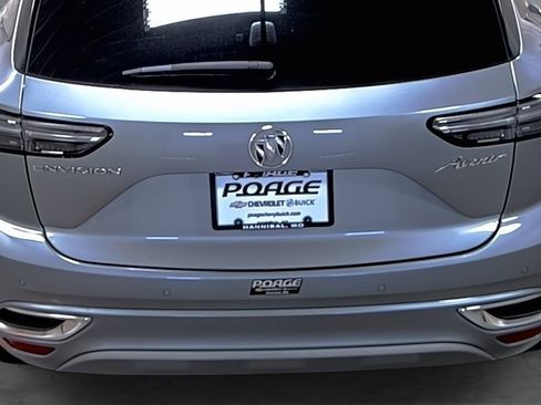 Used 2023 Buick Envision Avenir FWD image 11