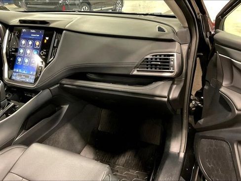 Used 2023 Subaru Outback Limited image 16