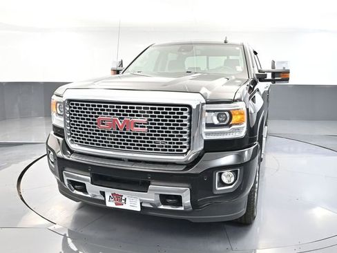 Used 2016 GMC Sierra 2500 Denali image 11