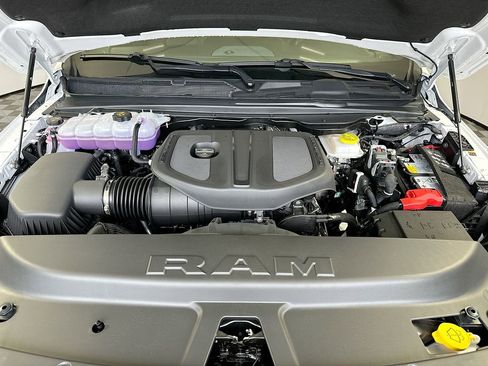 New 2026 RAM 1500 Classic Warlock image 29