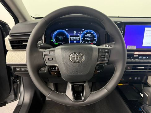 New 2026 Toyota Camry XLE image 19