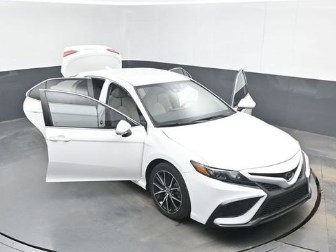 Used 2023 Toyota Camry SE FWD image 47