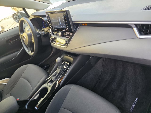 Used 2022 Toyota Corolla LE w/ Carpet Mat Package (TMS) FWD image 20