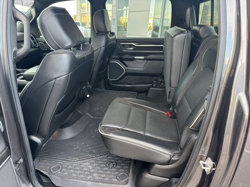 Used 2022 RAM 1500 Laramie AWD/4WD image 15