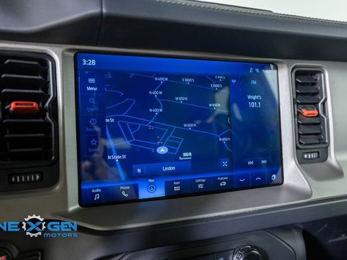Used 2024 Ford Bronco Raptor w/ Interior Carbon Fiber Pack 6 AWD/4WD image 18