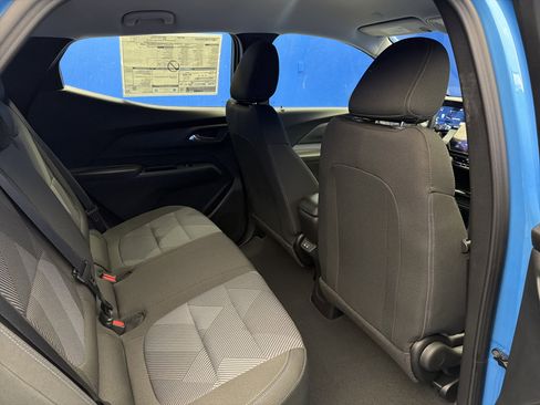 New 2027 Chevrolet Bolt LT w/ Comfort Package FWD image 26