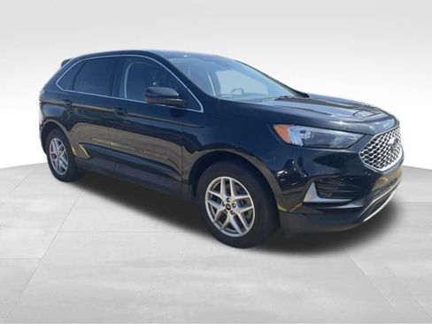 Used 2023 Ford Edge SEL AWD/4WD image 11