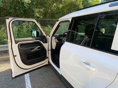 Certified 2025 Land Rover Defender 110 S image 13