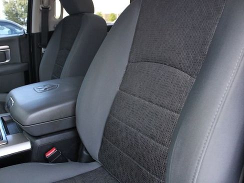 Used 2015 RAM 1500 Big Horn AWD/4WD image 4