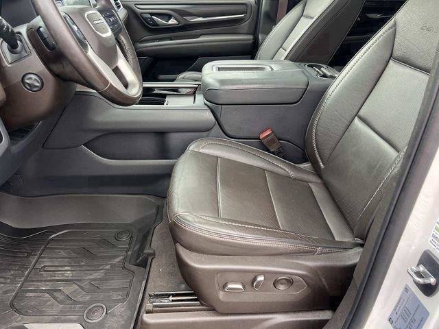 Used 2022 GMC Yukon Denali AWD/4WD image 17