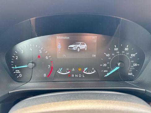 Used 2020 Ford Escape SE FWD image 12