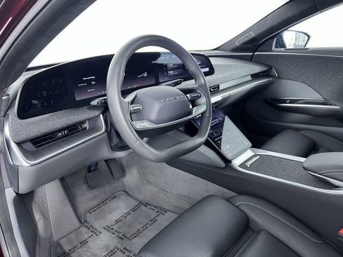 Used 2024 Lucid Air Touring image 10