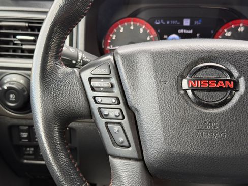 Used 2020 Nissan Titan PRO-4X image 23