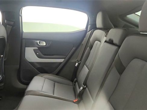 Used 2022 Polestar Polestar 2 Long Range Dual Motor w/ Plus Package image 28