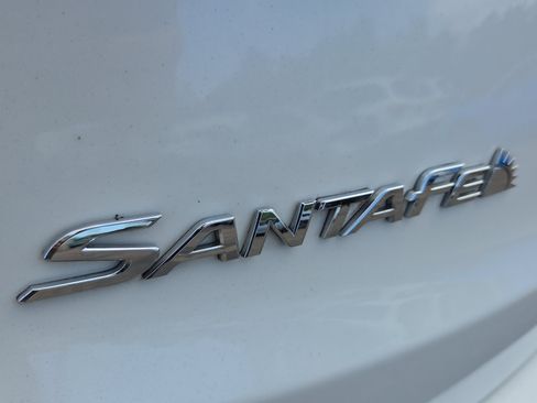 Used 2017 Hyundai Santa Fe Sport FWD image 15