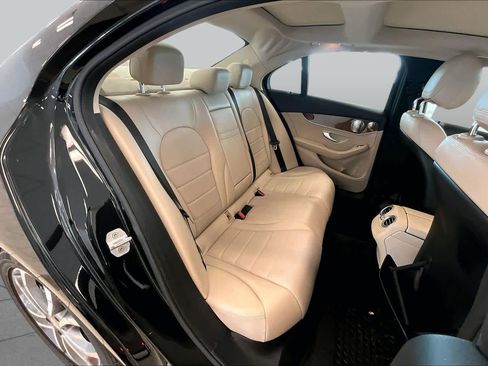 Used 2015 Mercedes-Benz C 300 4MATIC Sedan image 20