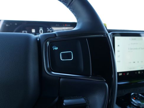 New 2025 Ford Expedition Tremor image 24