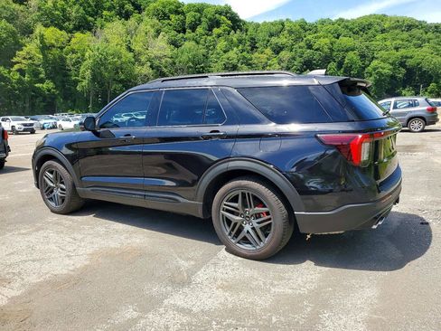 Used 2025 Ford Explorer ST w/ Sun And Sound Package AWD/4WD image 3