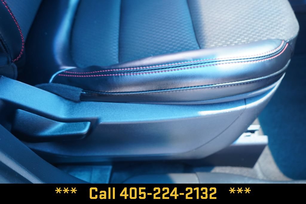 Used 2025 Ford Escape ST-Line AWD/4WD image 21
