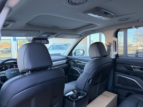 New 2025 Kia Telluride EX image 23