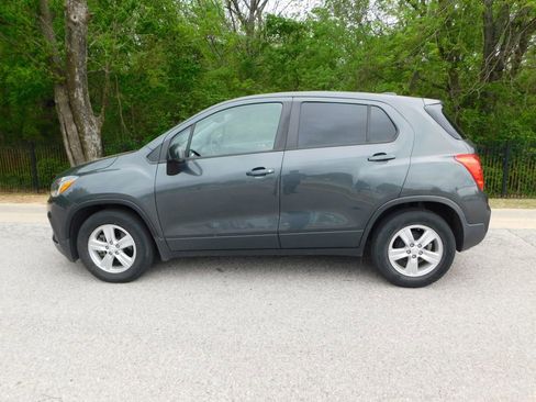 Used 2019 Chevrolet Trax LS w/ Tint and Cruise Package image 2