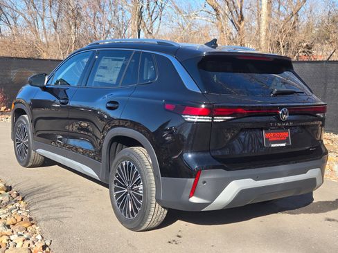 New 2026 Volkswagen Tiguan S image 3