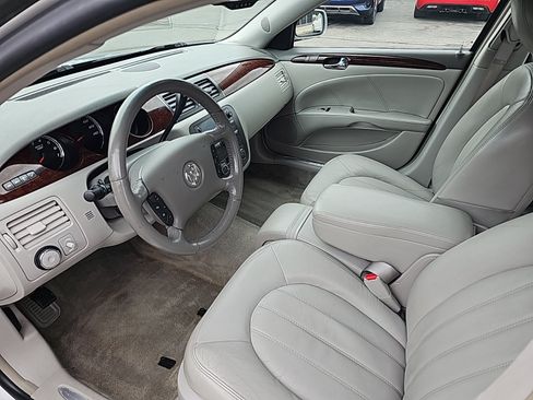 Used 2011 Buick Lucerne CXL w/ Driver Confidence Package FWD image 11